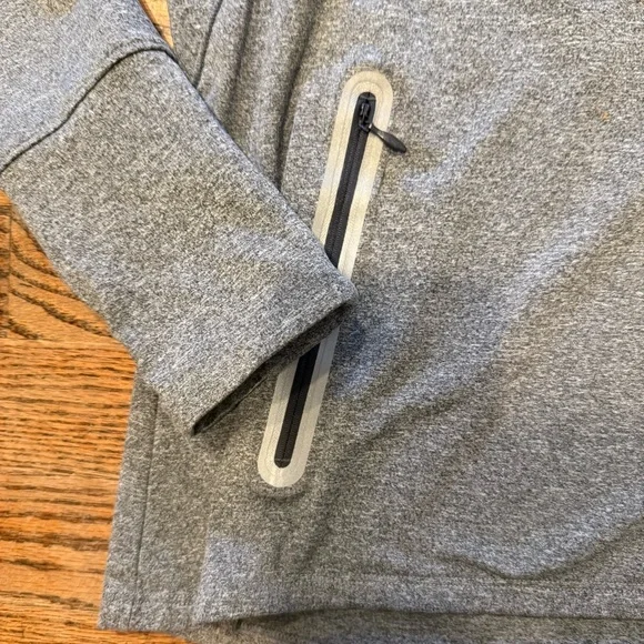 Under Armour ColdGear Gray 1/4 Zip Pullover Semi-Fitted Athletic Top | MD/M - Picture 2 of 6